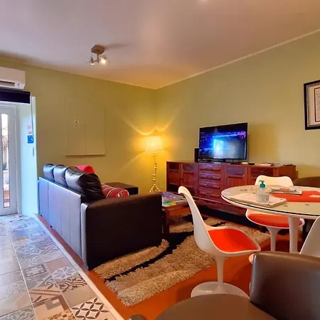 Costa Do Castelo Terrace, Em Rua Dos Lagares 8 아파트