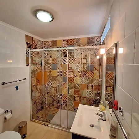 Costa Do Castelo Terrace, Em Rua Dos Lagares 8 리스본