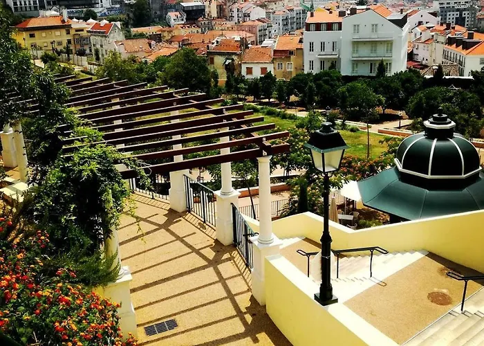 Costa Do Castelo Terrace, Em Rua Dos Lagares 8 *